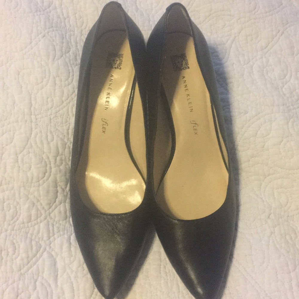 Black heels Anne Klein iflex